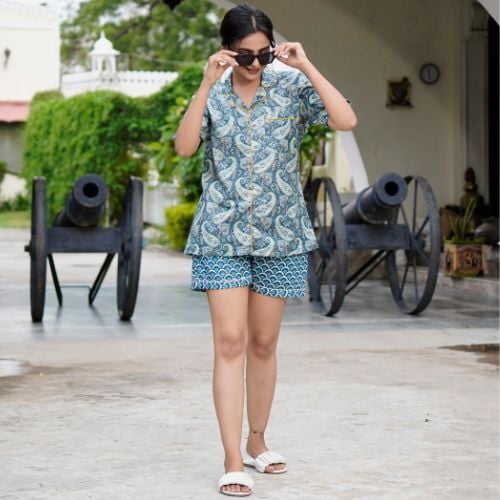 Parijaths Shorts Set